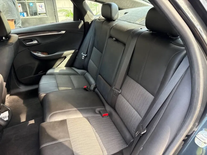 2014 Chevrolet Impala 2LT photo 1