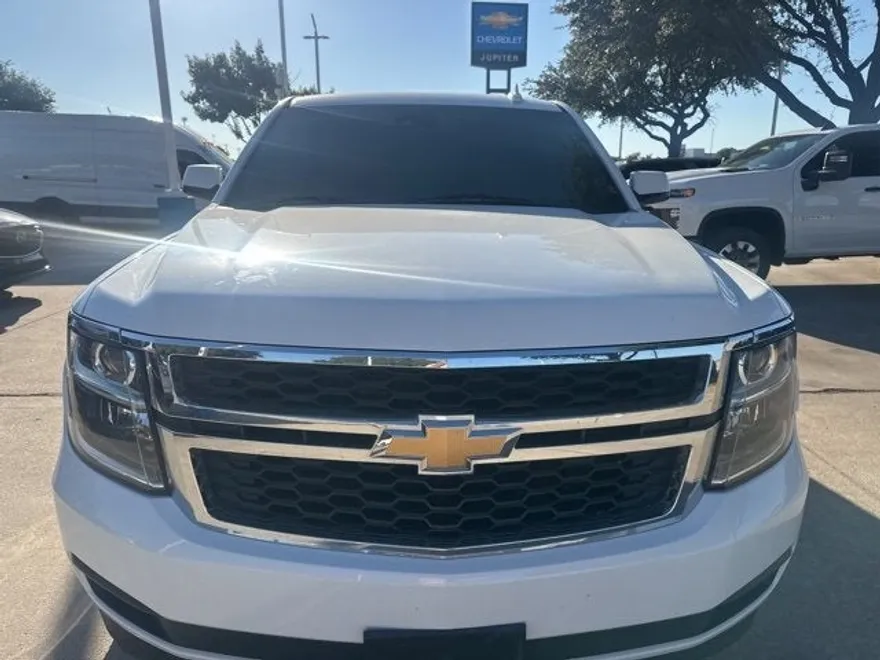 2020 Chevrolet Tahoe LT photo 1