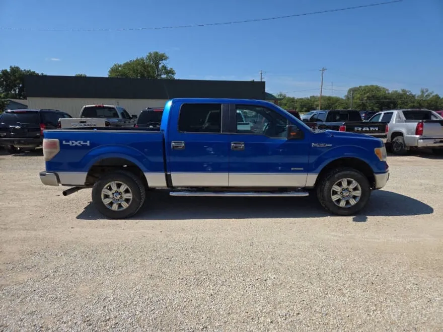 2011 Ford F-150 XLT photo 1