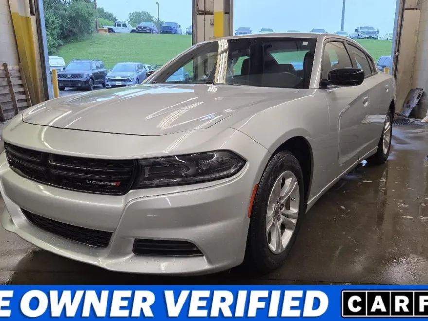 2023 Dodge Charger SXT photo 1