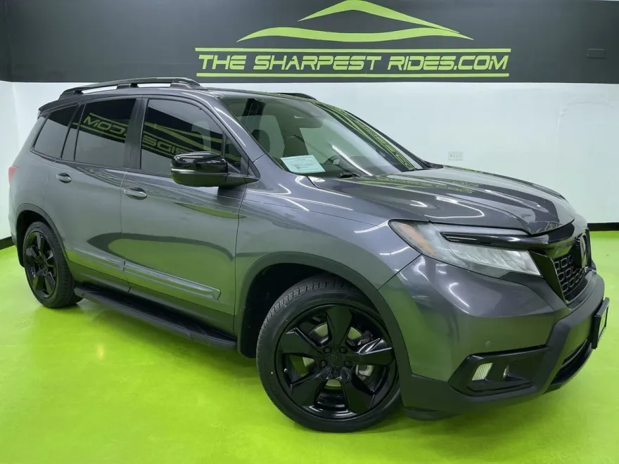 2020 Honda Passport Touring photo 1