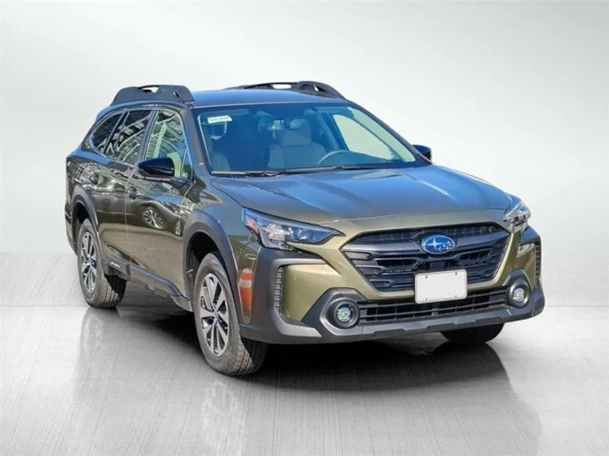 2025 Subaru Outback Premium photo 1