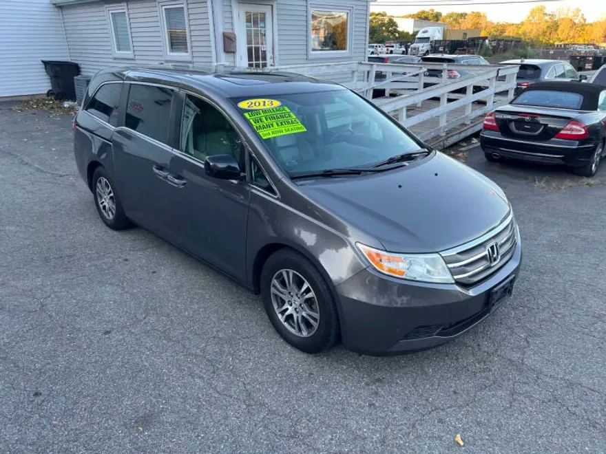 2013 Honda Odyssey EX-L photo 1