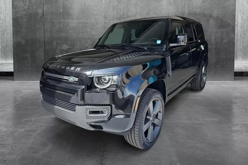 2024 Land Rover Defender Outbound photo 1