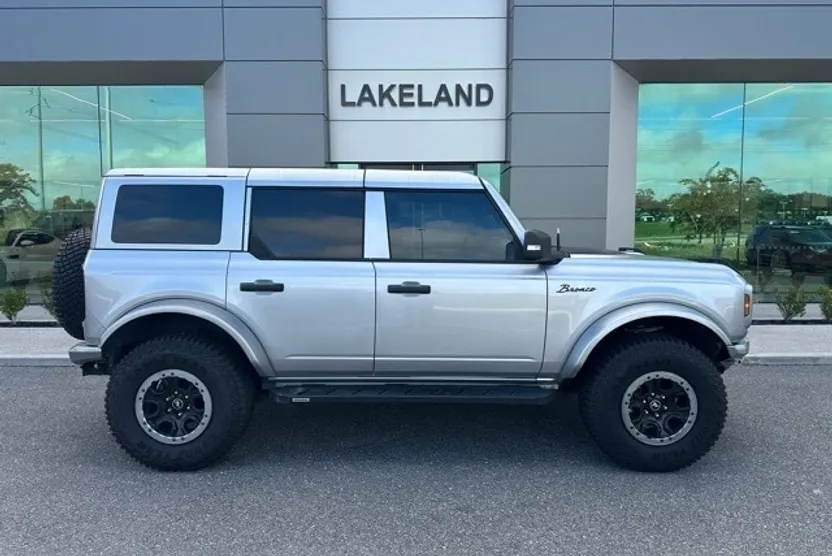 2022 Ford Bronco Wildtrak photo 1