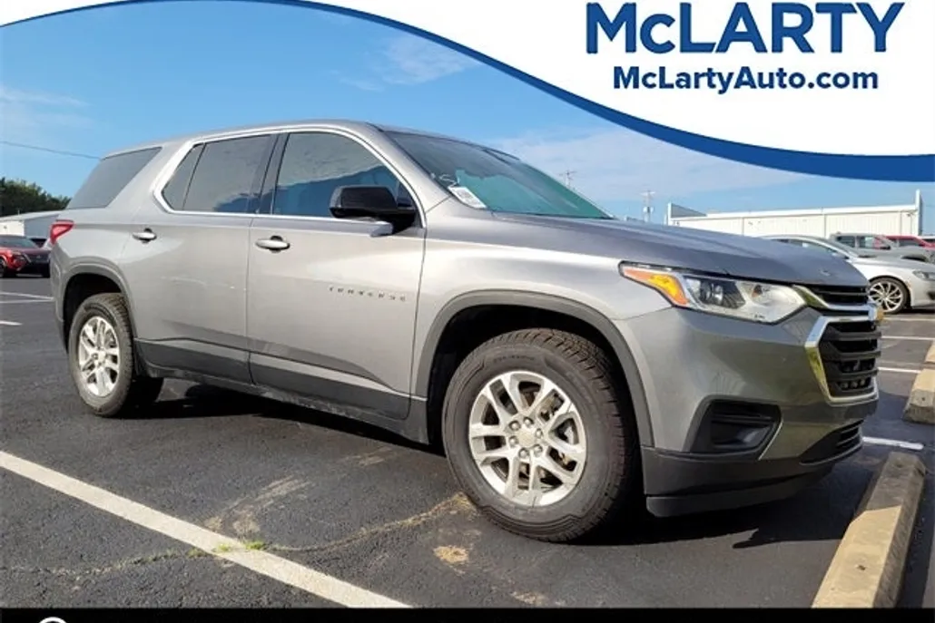 2019 Chevrolet Traverse LS photo 1