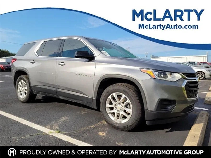 2019 Chevrolet Traverse LS photo 1
