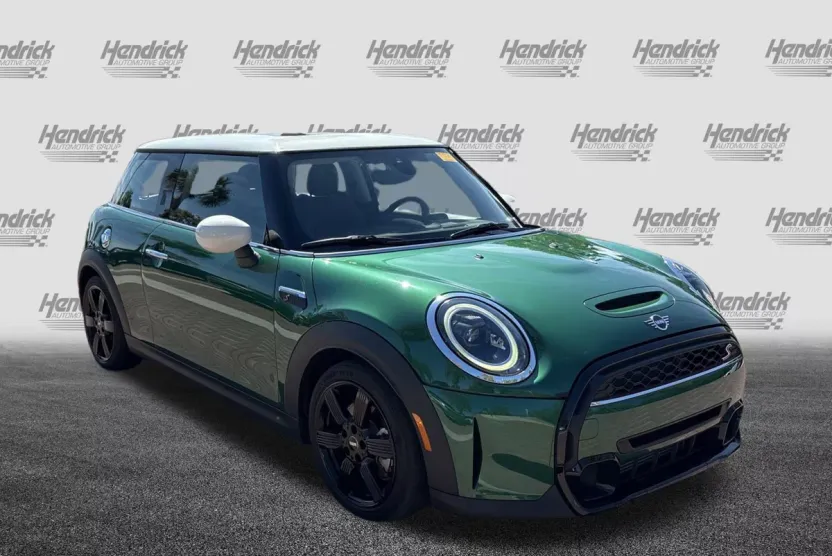 2023 Mini Cooper 2 Door Hardtop S photo 1