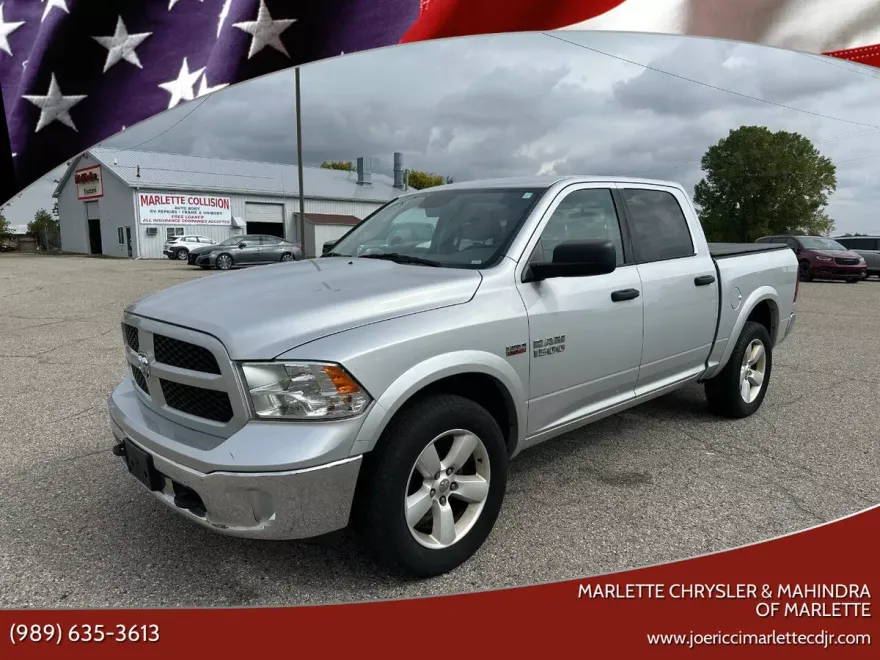 2017 Ram 1500 SLT photo 1