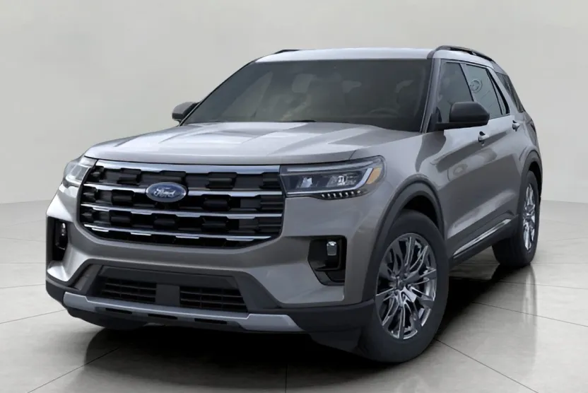 2025 Ford Explorer photo 1