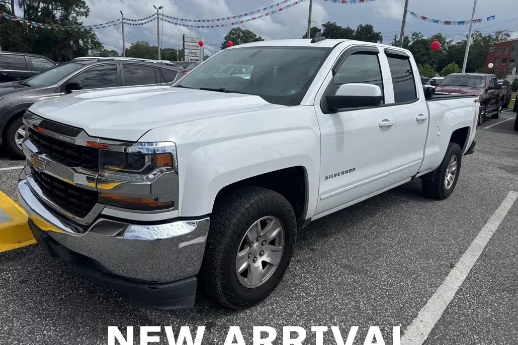 2018 Chevrolet Silverado 1500 LT1 photo 1