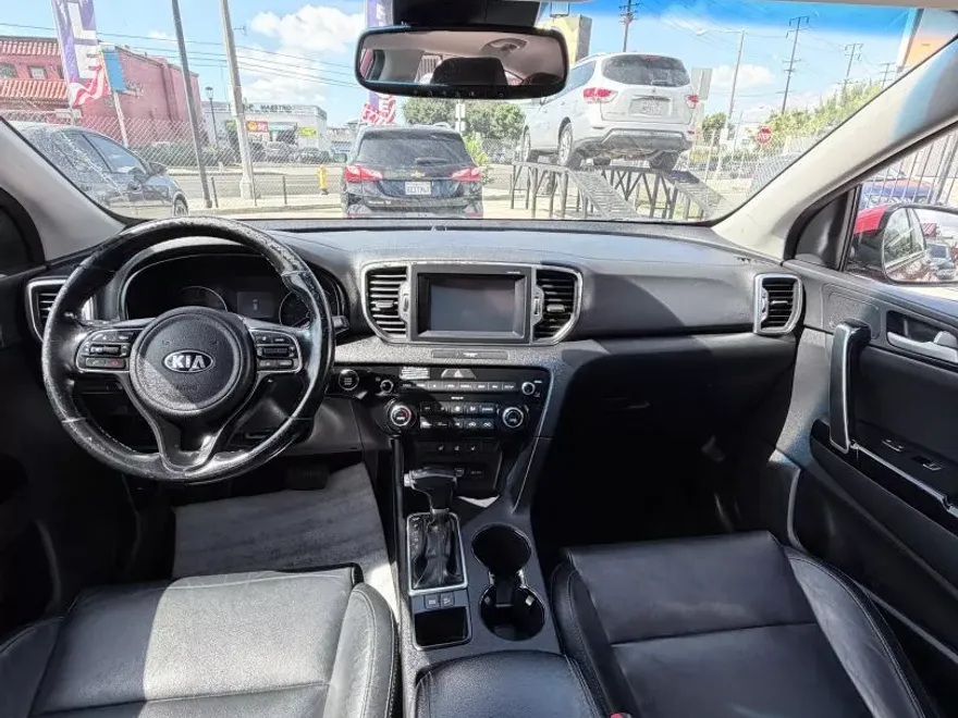 2018 Kia Sportage EX photo 1