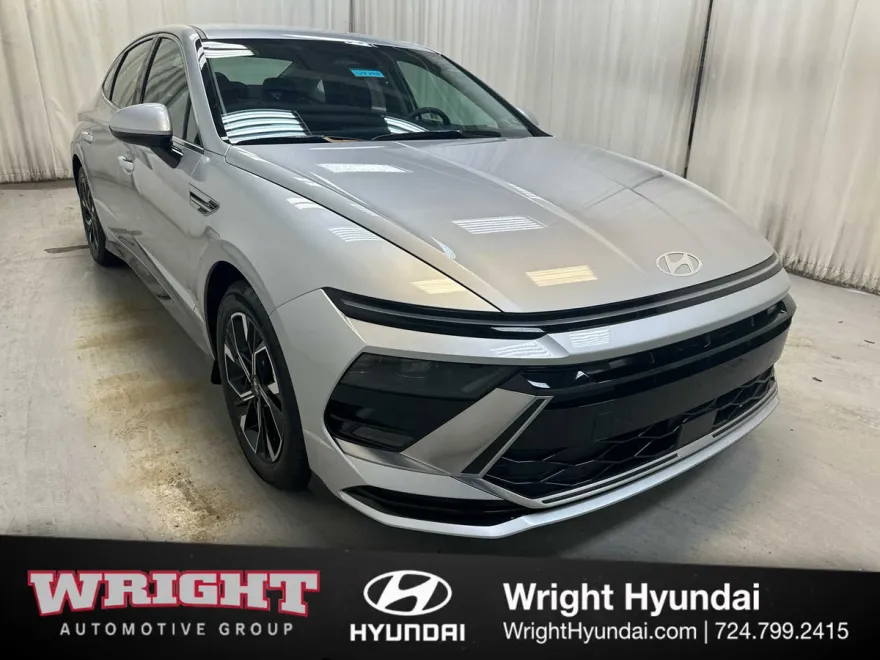 2024 Hyundai Sonata SEL photo 1
