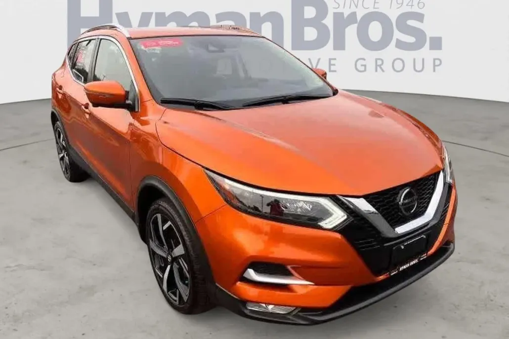2022 Nissan Rogue Sport SL photo 1