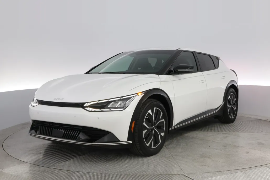 2024 Kia EV6 Light Wind photo 1