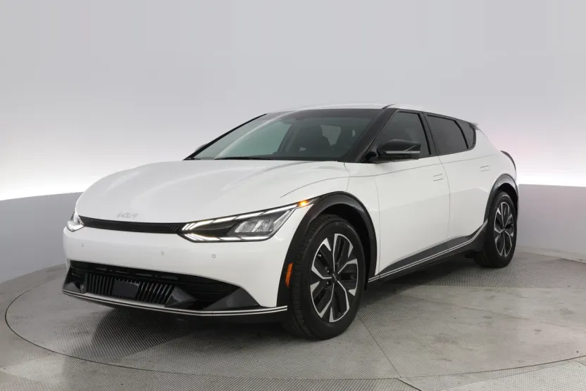 2024 Kia EV6 Light Wind photo 1