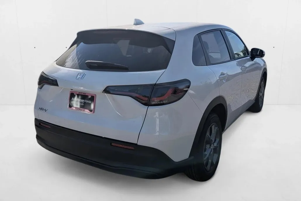 2026 Honda HR-V LX photo 1