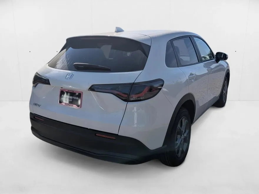 2026 Honda HR-V LX photo 1