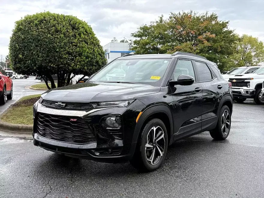 2023 Chevrolet Trailblazer RS photo 1