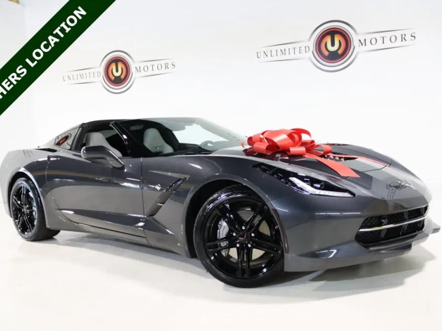 2017 Chevrolet Corvette Stingray 2LT photo 1