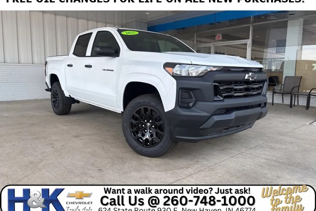 2025 Chevrolet Colorado LT photo 1