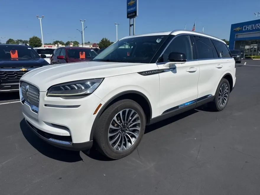 2022 Lincoln Aviator Reserve photo 1