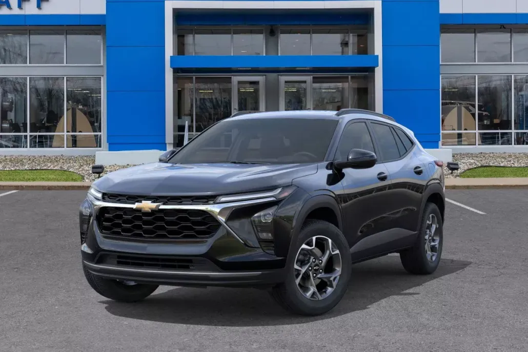 2026 Chevrolet Trax LT photo 1