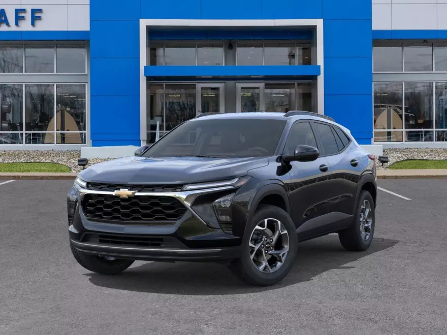 2026 Chevrolet Trax LT photo 1