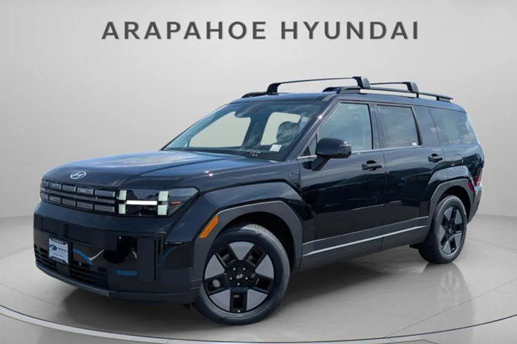 2025 Hyundai Santa Fe SEL photo 1