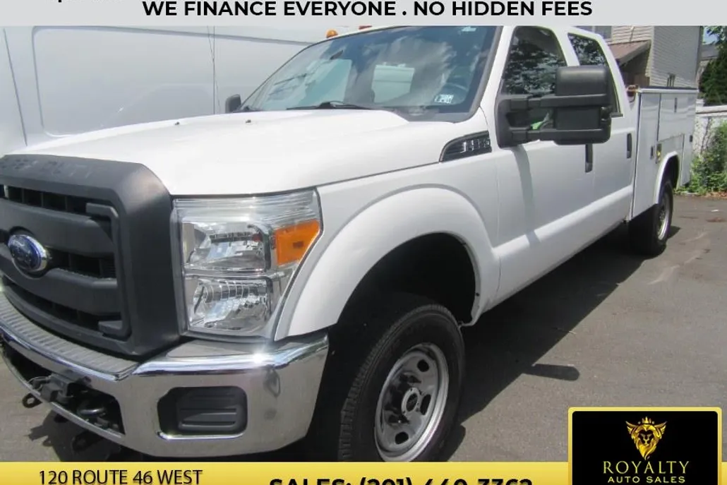 2016 Ford F-350 XLT photo 1