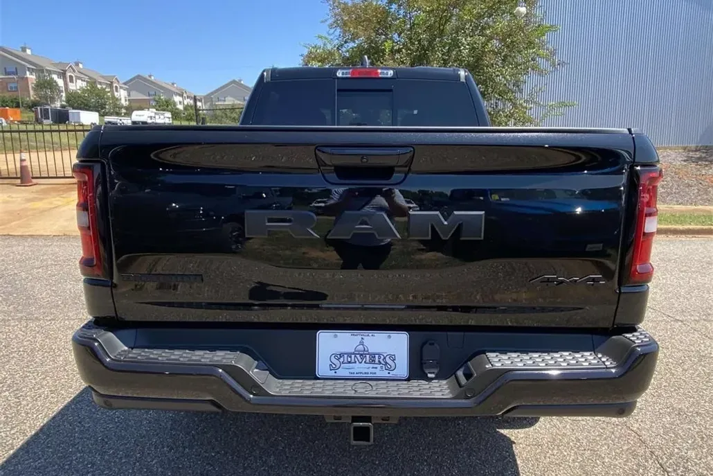 2025 Ram 1500 Big Horn photo 1
