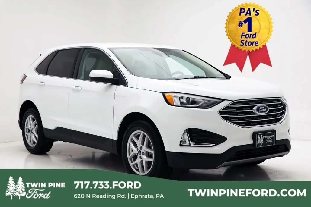 2022 Ford Edge SEL photo 1