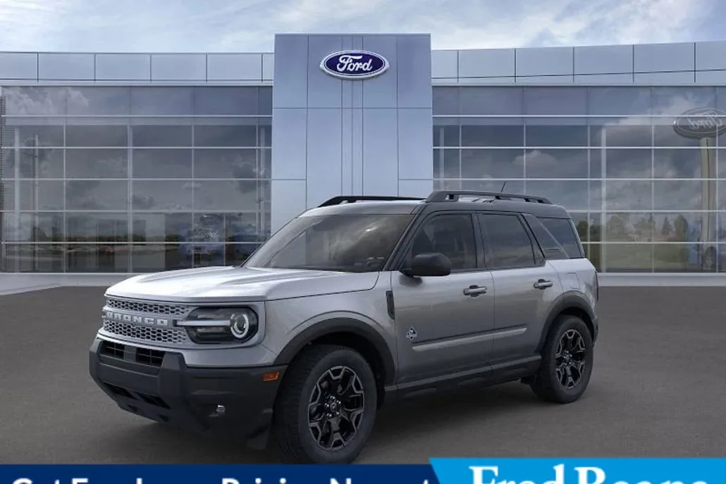 2025 Ford Bronco Sport Outer Banks photo 1