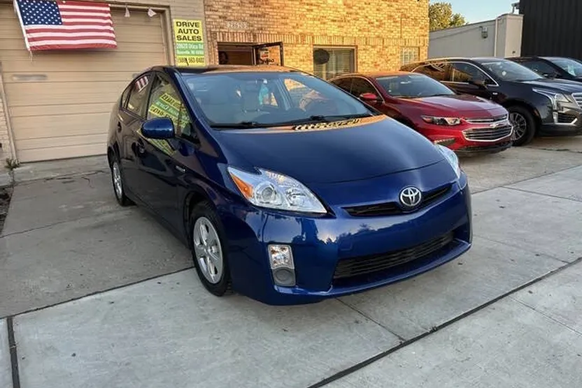 2011 Toyota Prius photo 1