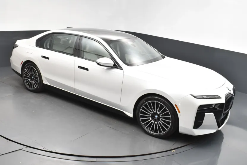 2025 Bmw i7 eDrive50 photo 1
