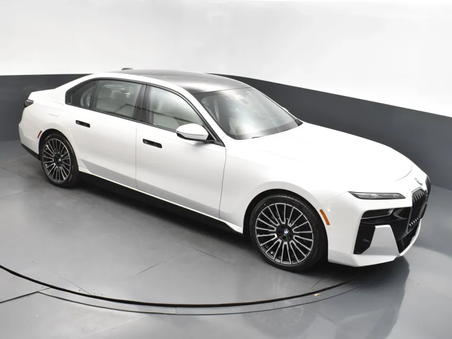 2025 Bmw i7 eDrive50 photo 1