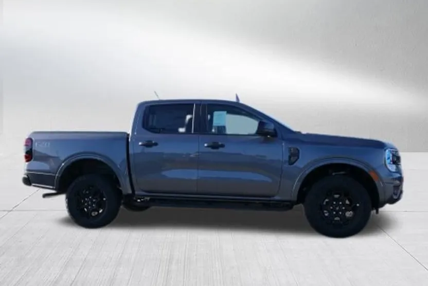 2025 Ford Ranger XLT photo 1