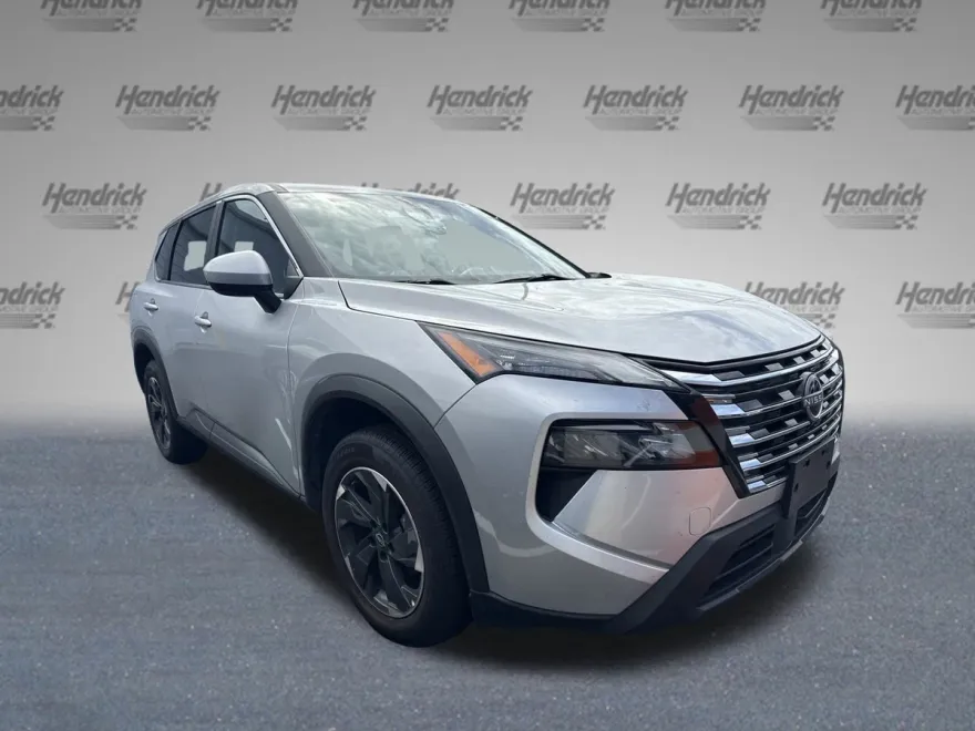 2024 Nissan Rogue SV photo 1