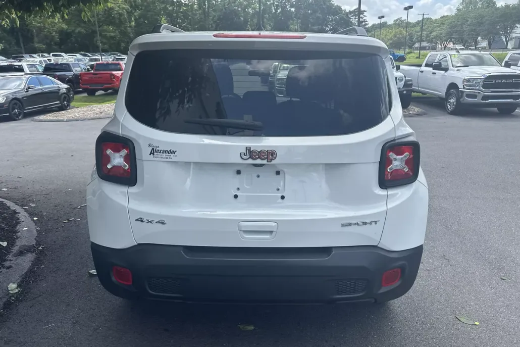 2020 Jeep Renegade Sport photo 1