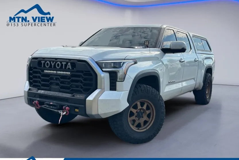 2022 Toyota Tundra Limited photo 1