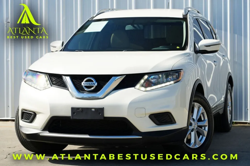 2016 Nissan Rogue SV photo 1