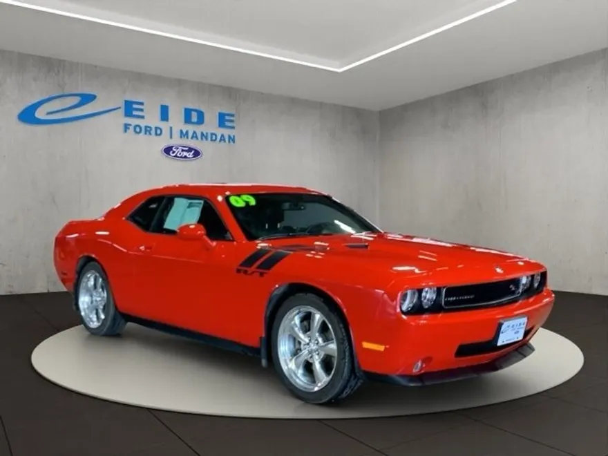 2009 Dodge Challenger R/T photo 1