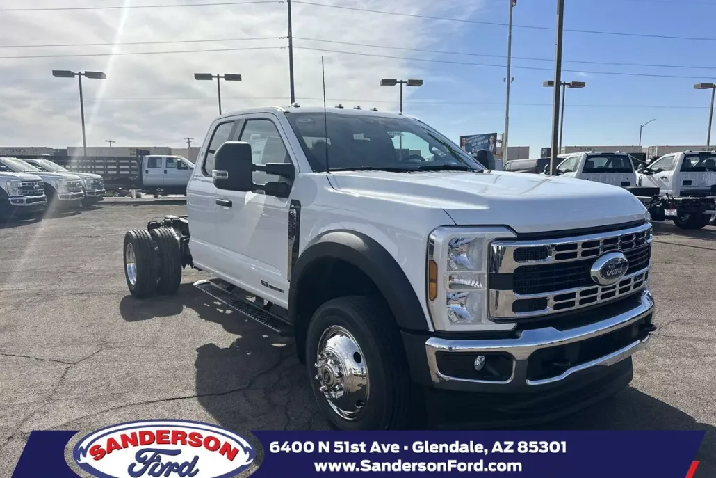 2025 Ford F-550 XL photo 1