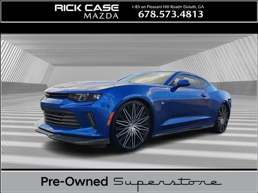 2018 Chevrolet Camaro 1LT photo 1