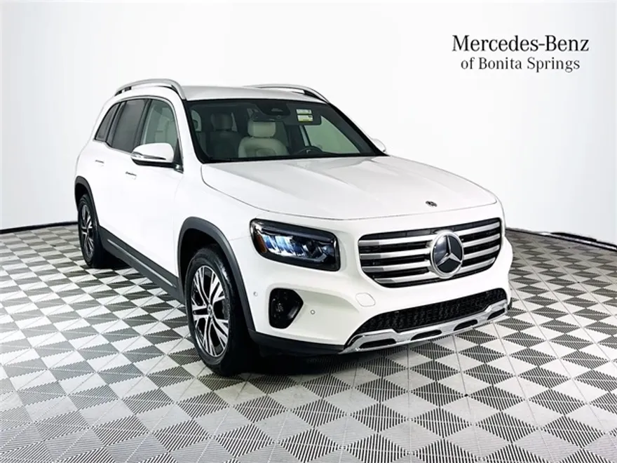 2025 Mercedes Benz GLB 250 photo 1