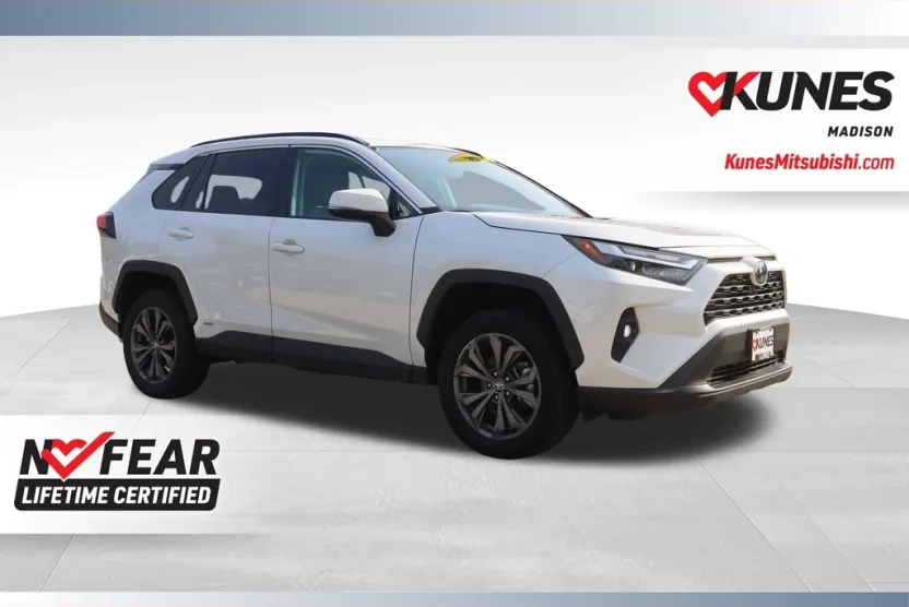 2022 Toyota RAV4 Hybrid XLE Premium photo 1
