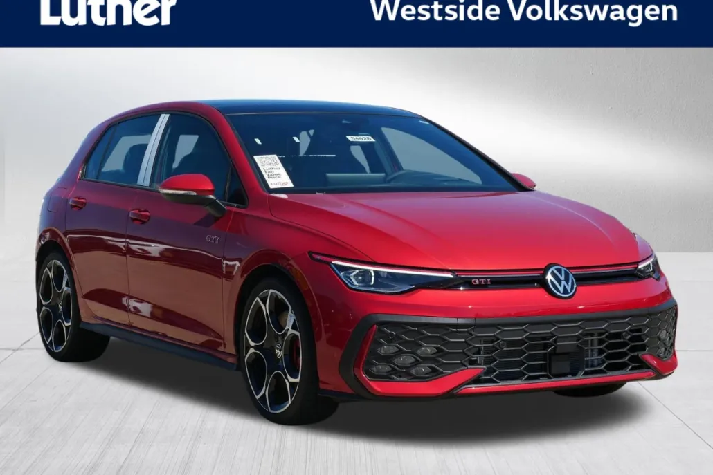 2025 Volkswagen Golf GTI Autobahn photo 1
