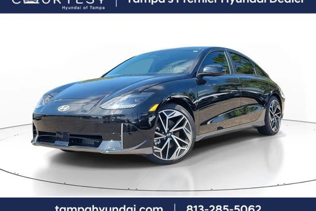 2025 Hyundai Ioniq 6 SEL photo 1