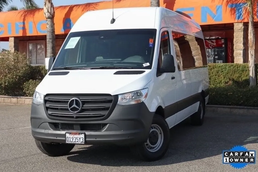 2024 Mercedes Benz Sprinter Passenger Van 2500 170 WB photo 1
