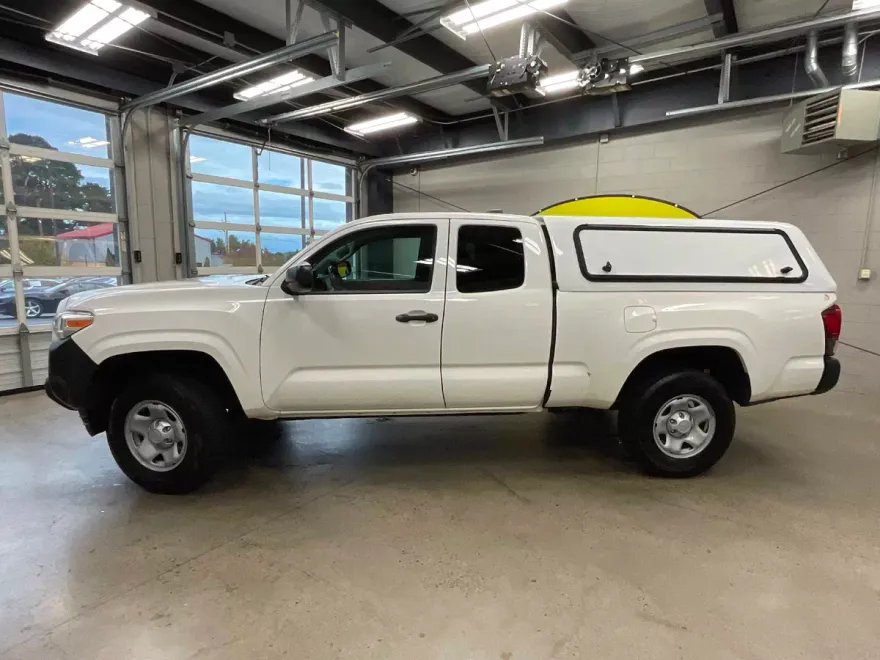2021 Toyota Tacoma SR photo 1